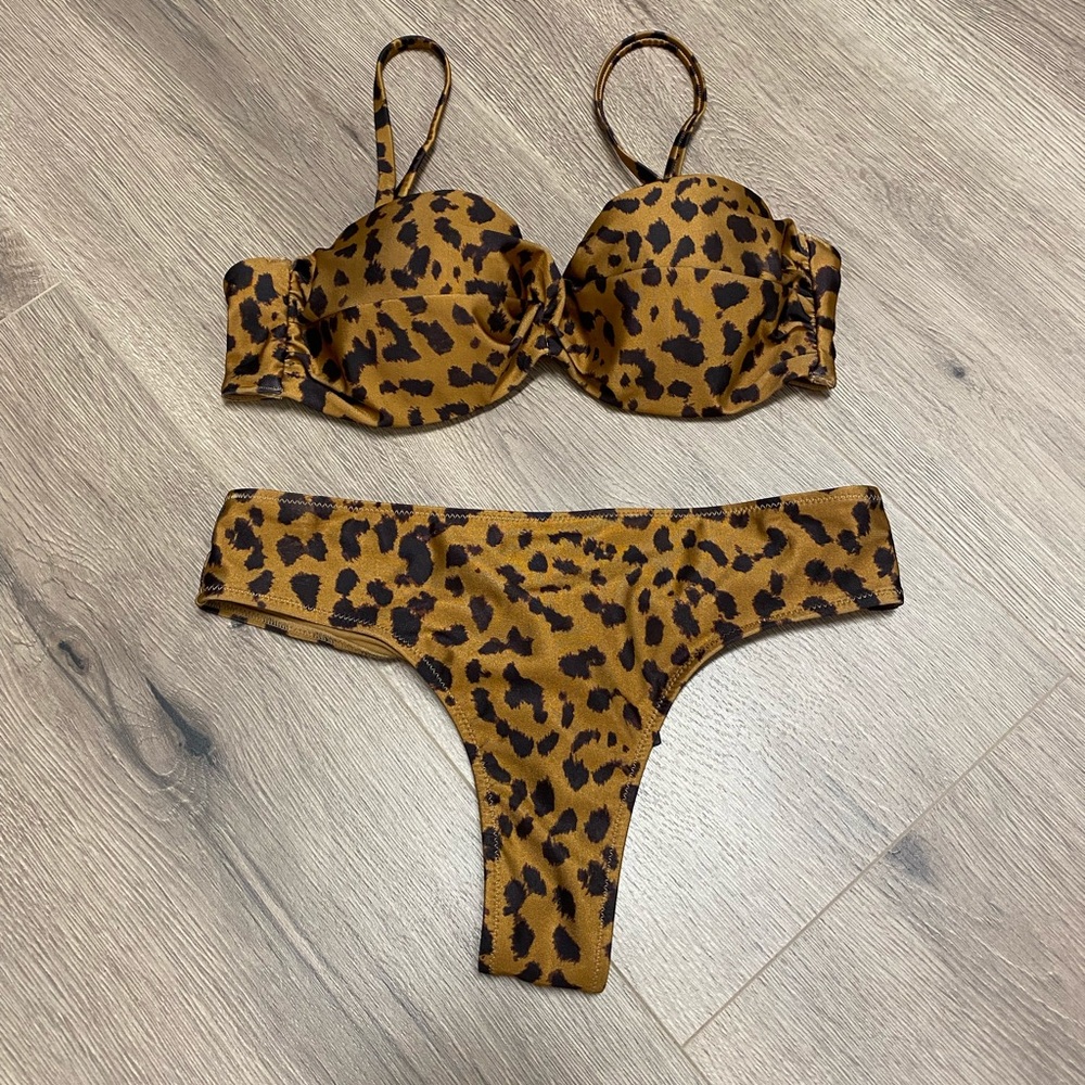 H&M Bikini! - Picture 2 of 10